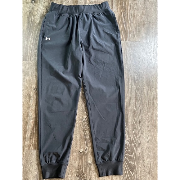 Under Armour Women's Black  Jogger Pants Athletic Workout Medium Casual - Picture 1 of 5